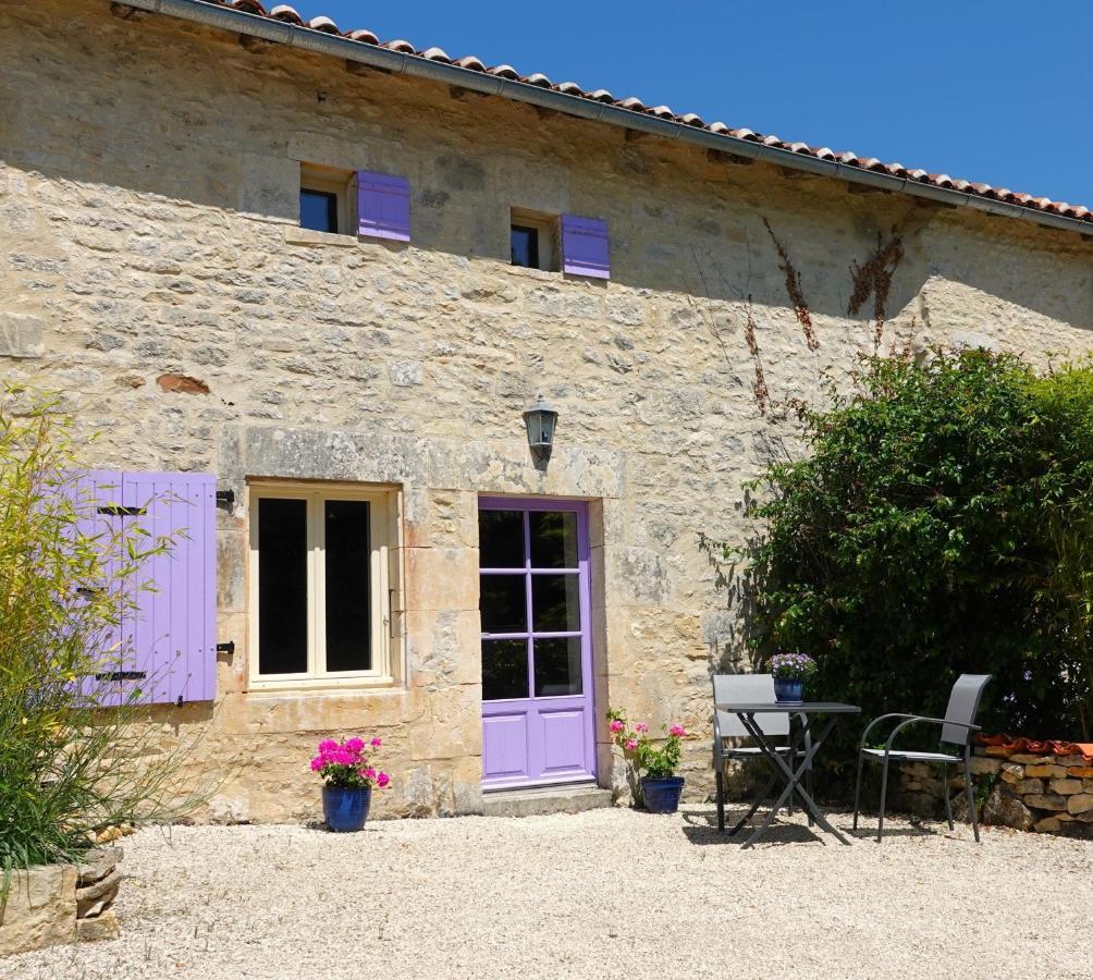 Gite Rural La Maison Mauve Ventouse Exterior foto
